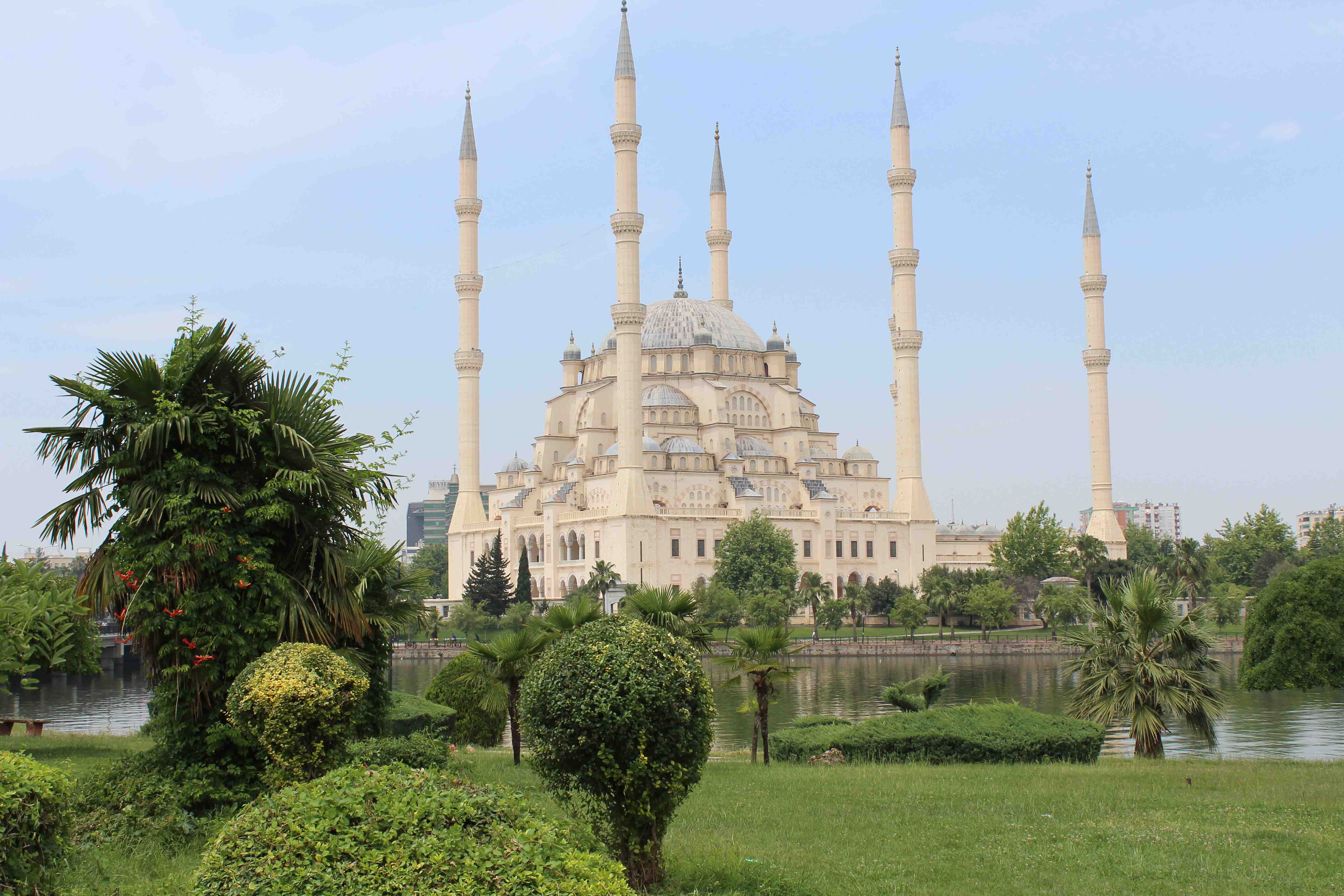 Merkez cami