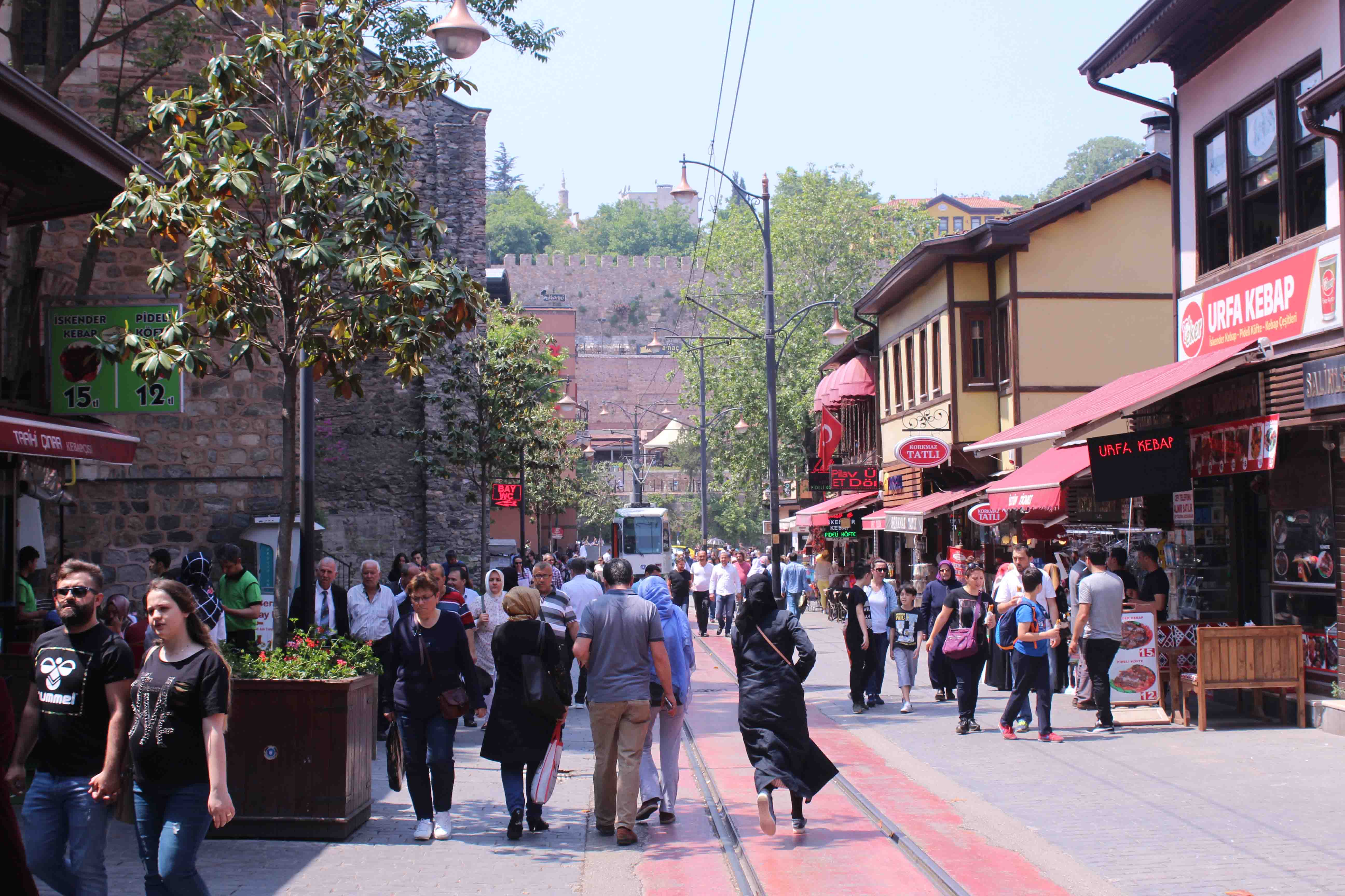 Bursa Sokak Fotoğrafı